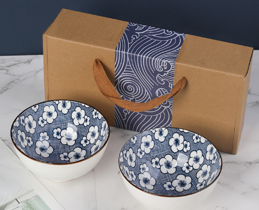 Elegant Japanese Porcelain Bowl Set