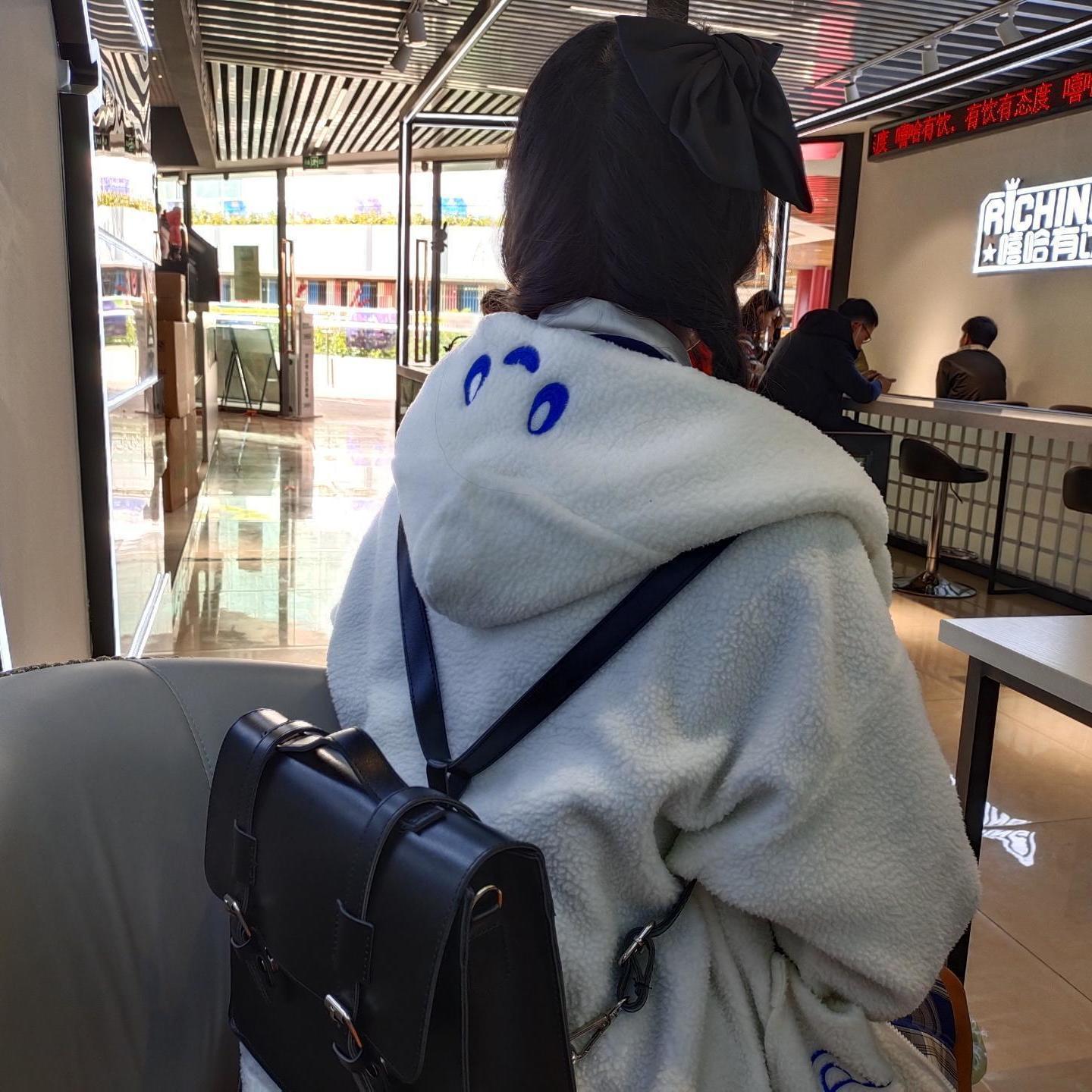 "Spring Foreign Trade Between Japan and South Korea"
