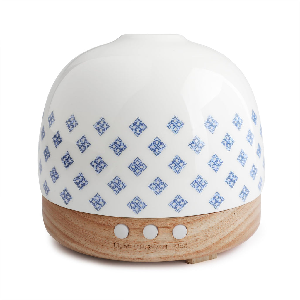 Luxurious Essential Ceramic Diffuser Round Aroma Diffuser 300ml Night Light Captivating Exquisite Blue and White Porcelain Patterned Elegance Nano Water Mist Humidifier
