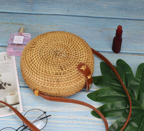 Chic Straw Tote Bag